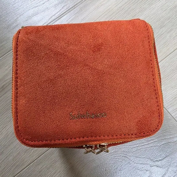 [BUNJANG] Sulwhasoo Cosmetic Bag / 설화수 코스메틱백