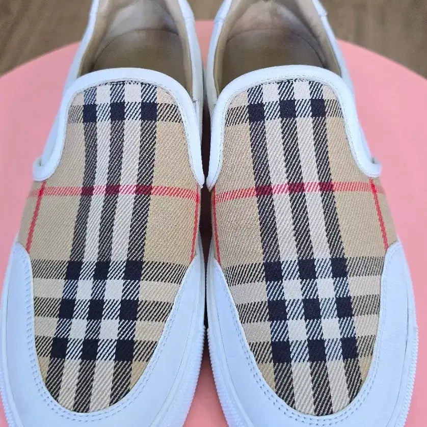 [BUNJANG] Burberry Women's Leather Slip-Ons / 버버리여성슬립온35(220)