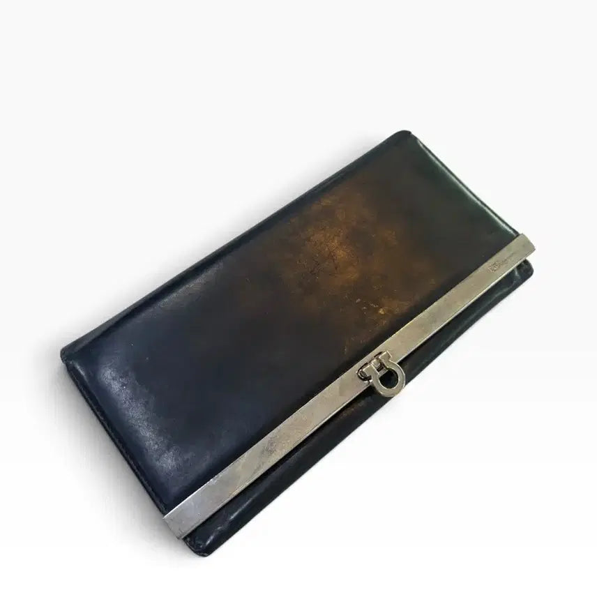 [BUNJANG] Salvatore Ferragamo Gancini Long Wallet / 페라가모 간치니 장지갑