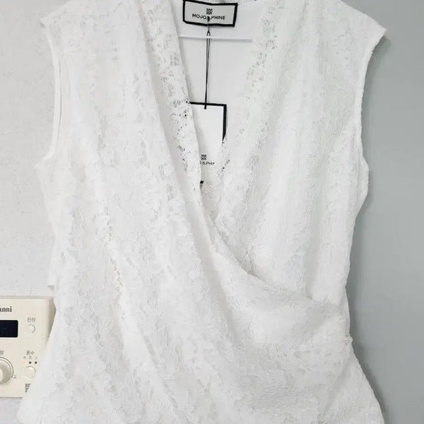 [BUNJANG] Mojo. S.phine White Blouse / 모조에스핀 블라우스 새상품