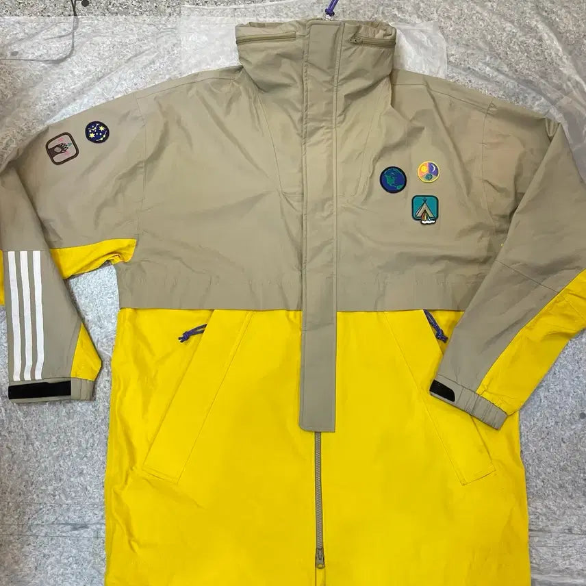 [BUNJANG] Adidas Pharrell Williams HU Hiking Jacket / 아디다스 퍼렐 윌리엄스 휴 하이킹 자켓