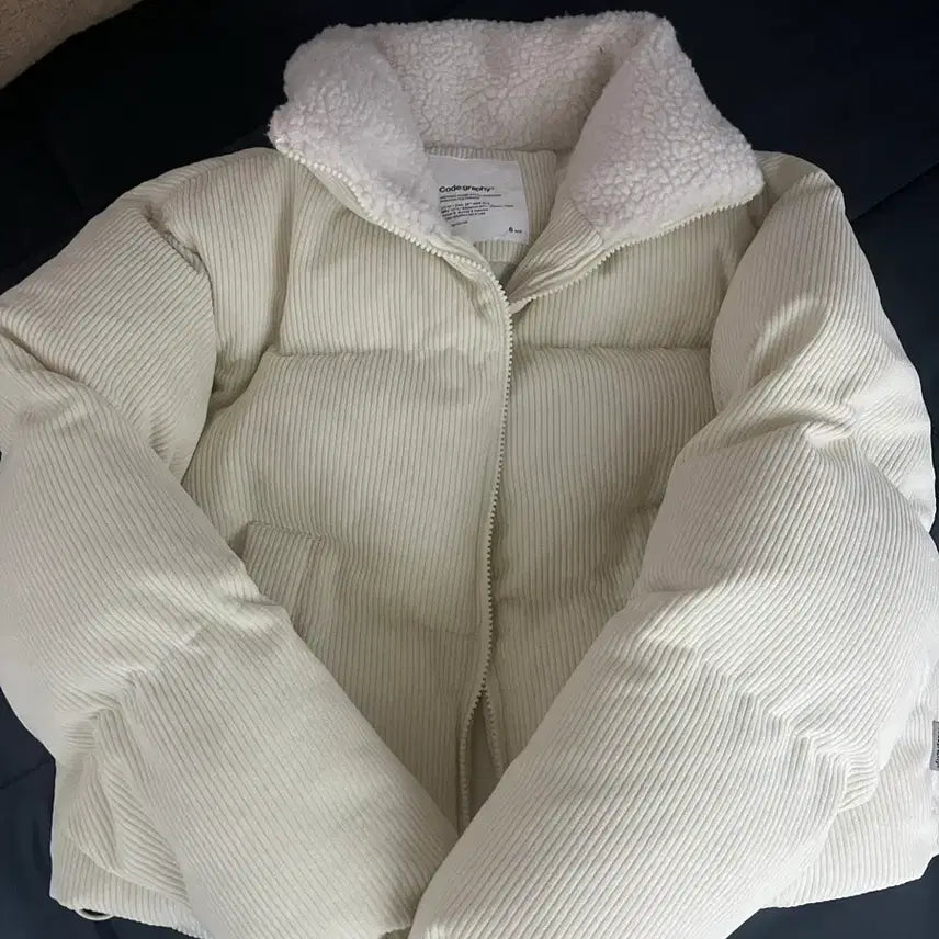 [BUNJANG] Code Graphy Ivory Padded Parka with Sherpa Lining / 코드그라피 아이보리 패딩
