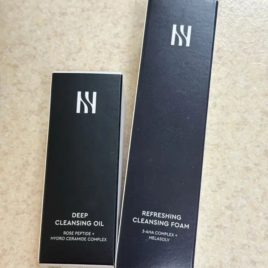 [BUNJANG] Hera Cleansing Set (Deep Cleansing Oil + Refreshing Cleansing Foam) / 헤라 클렌징 세트 (딥클렌징오일+ 리프레싱 클렌징폼)