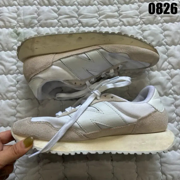 [BUNJANG] New Balance 237 Sneakers Beige White / 뉴발란스 237 스니커즈 베이지 화이트 240