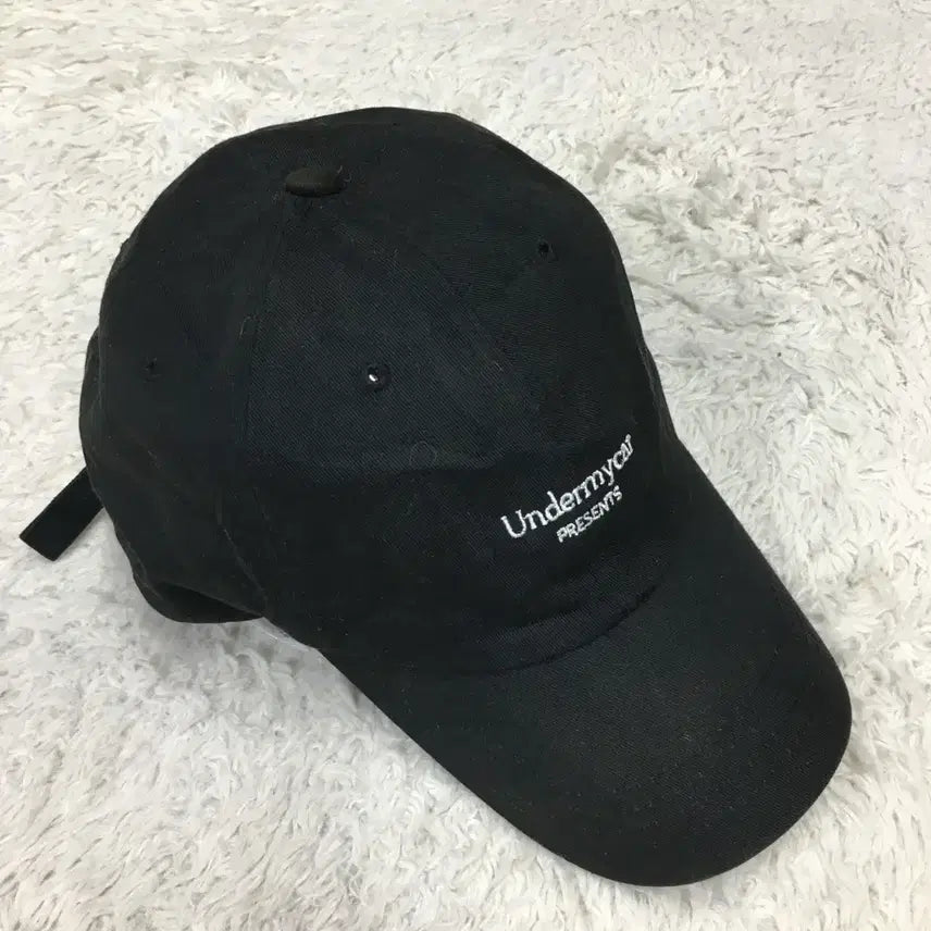 [BUNJANG] Under My Car Lettering Cap / 언더마이카 레터링 모자 볼캡 HH25