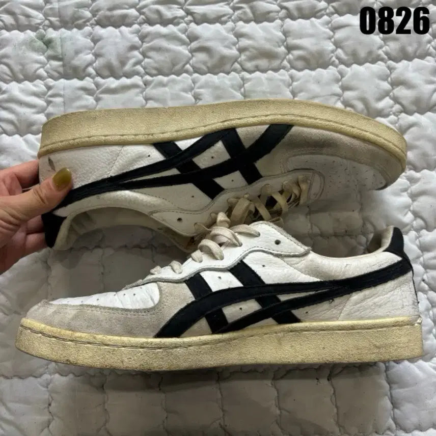 [BUNJANG] Onitsuka Tiger Mexico 66 White Black Sneakers / 오니츠카타이거 멕시코 66 화이트 블랙 270