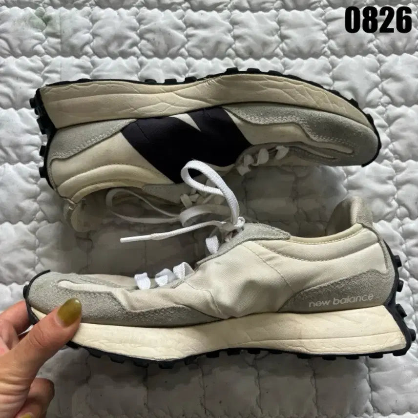 [BUNJANG] New Balance 327 Sneakers Ivory 250 / 뉴발란스 327 스니커즈 아이보리 250