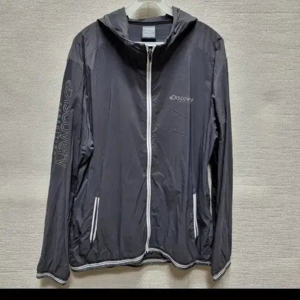 [BUNJANG] Discovery Expedition Men's Windbreaker Jacket / v125 디스커버리 남성 바람막이 점퍼
