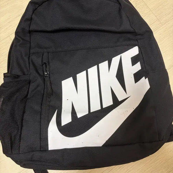 [BUNJANG] Nike Essential Backpack Black / 나이키 에센셜 백팩 블랙