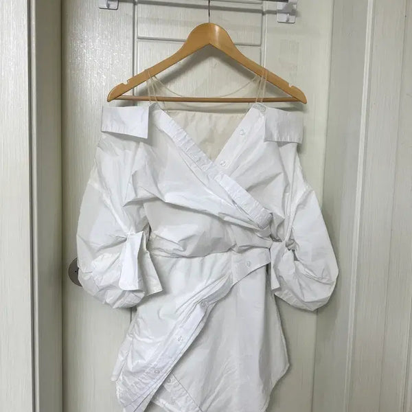 [BUNJANG] White Off-the-Shoulder Dress / 화이트 오프숄더 원피스