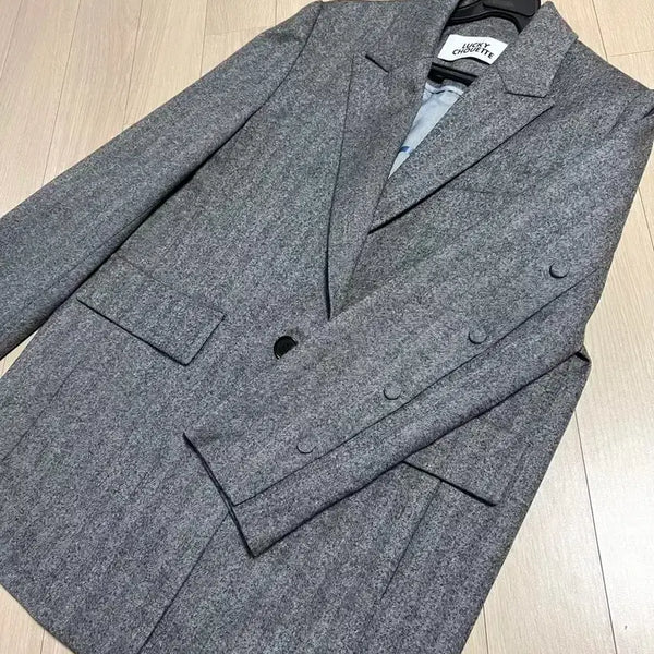 [BUNJANG] Lucky Chouette Herringbone Single Button Wool Jacket Grey / 럭키슈에뜨 버튼 소매 헤링본 울자켓 그레이 회색 정장 오피스룩 출근룩 싱글 원버튼