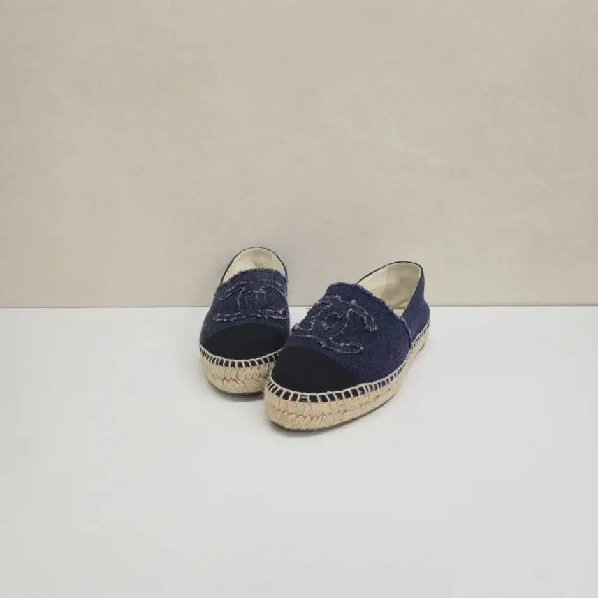 [BUNJANG] Chanel Denim Espadrilles Size 250 / 샤넬 데님 에스파듀 250