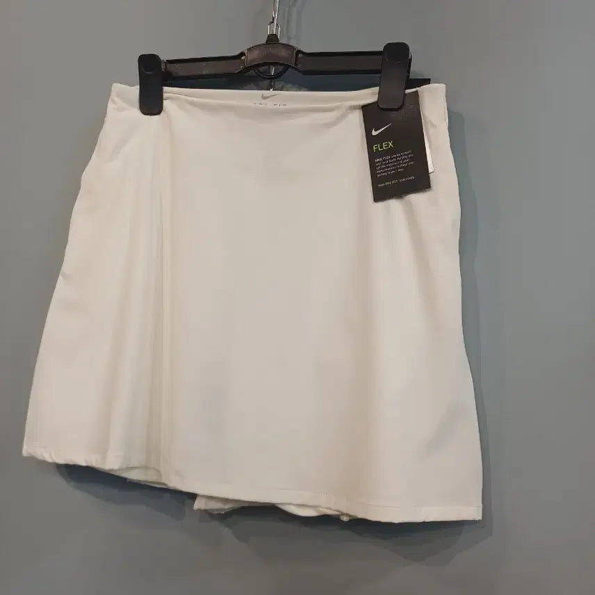 [BUNJANG] Nike Flex Skirt White Size 70 / 새상품) 나이키 플렉스 스커트 화이트 70