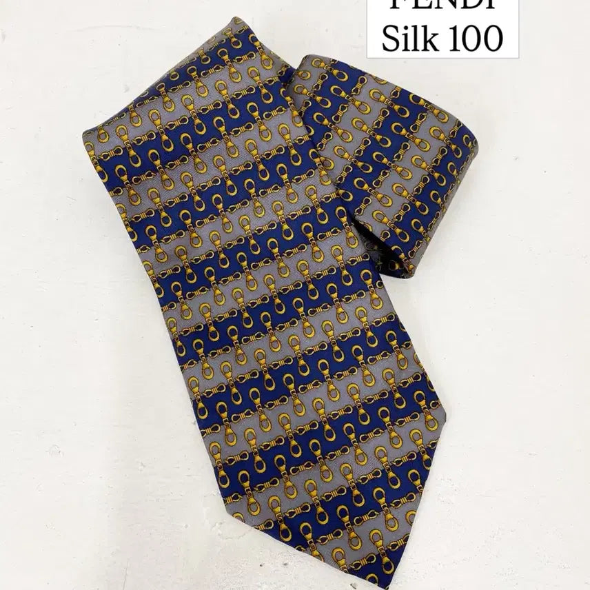 [BUNJANG] Fendi Pattern Silk Necktie / FENDI 패턴 실크 넥타이