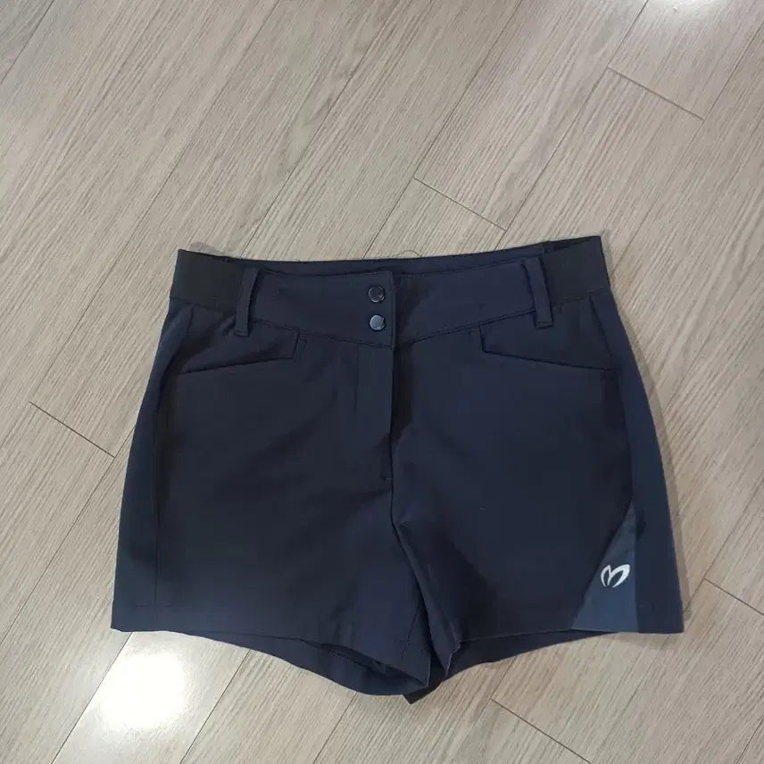 [BUNJANG] Master Bunny Edition Navy Logo Point Golf Shorts Size 63 / 마스터바니 에디션 63