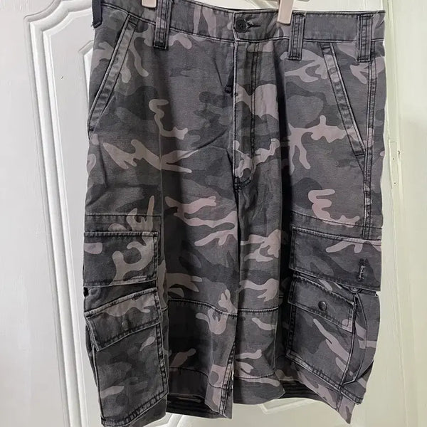 [BUNJANG] Levi's Camouflage Cargo Bermuda Shorts / 카모플라쥬 카고 팬츠 리바이스 버뮤다팬츠 빈티지 남성31 남녀공용