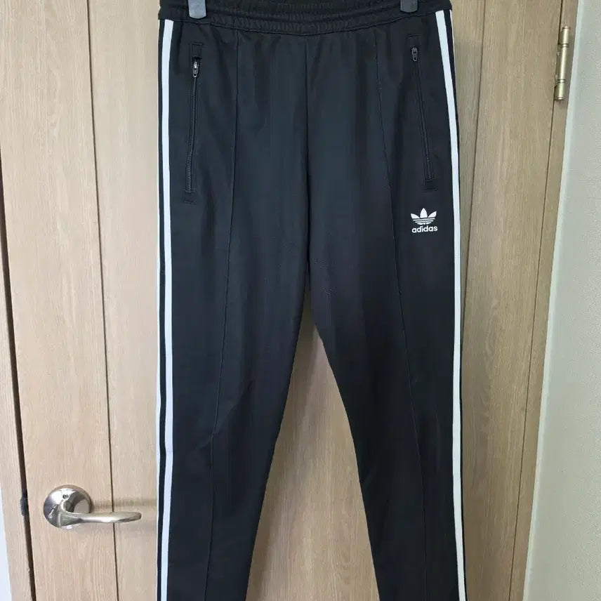 [BUNJANG] Adidas Men's Track Pants M Slim Fit / 남성)아디다스 트랙팬츠 호칭 M(30-31 병행해서입으시는분)