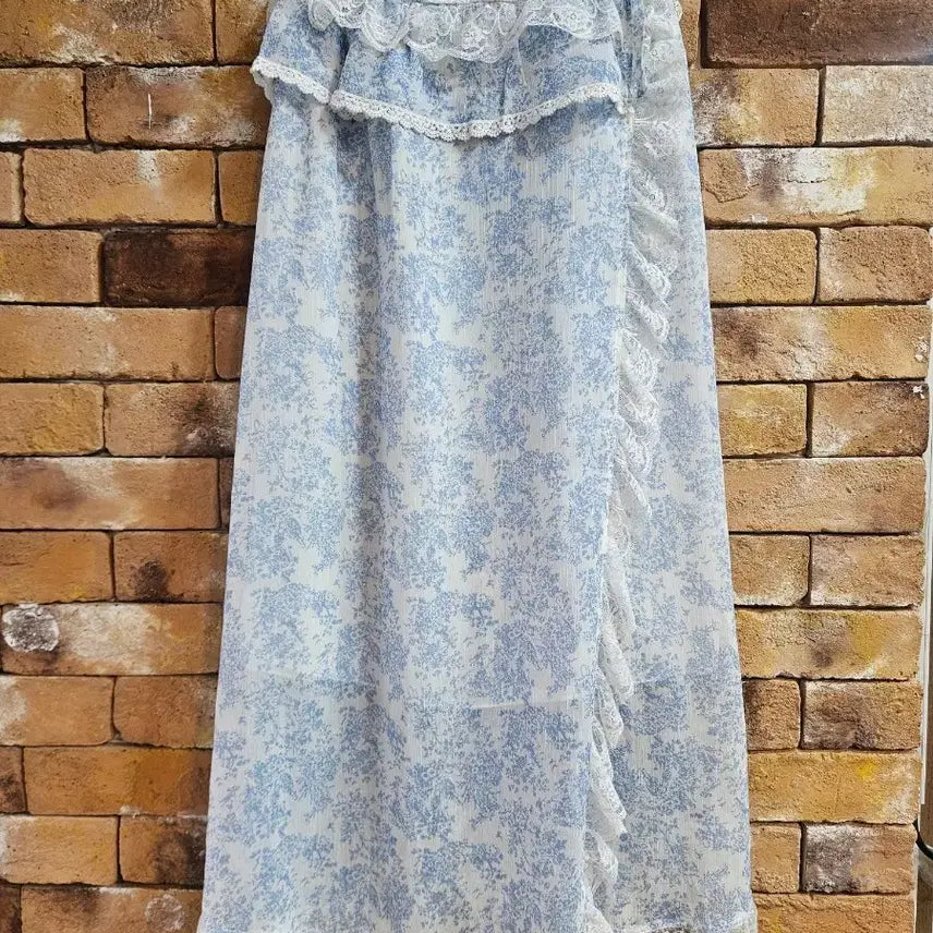 [BUNJANG] LUNALUZ Sky Blue Floral Long Skirt / LUNALUZ 하늘색 꽃무늬 롱 스커트