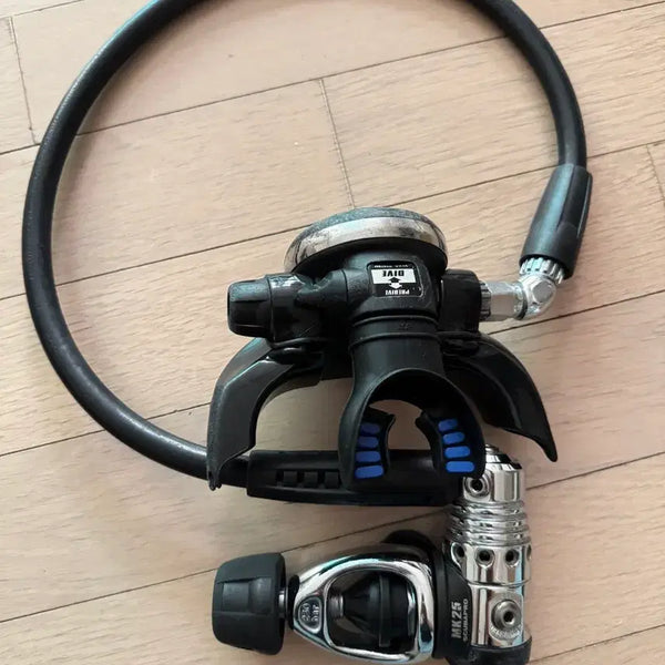 [BUNJANG] Scubapro MK25 First Stage Regulator with S600 Second Stage Regulator / 1단계 MK25와 2단계 S600