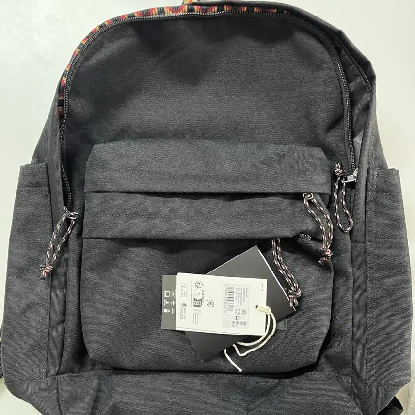 [BUNJANG] Ketterry Parker Black Laptop Backpack / 새상품/이스크팩키터리파커블랙/송포4.(