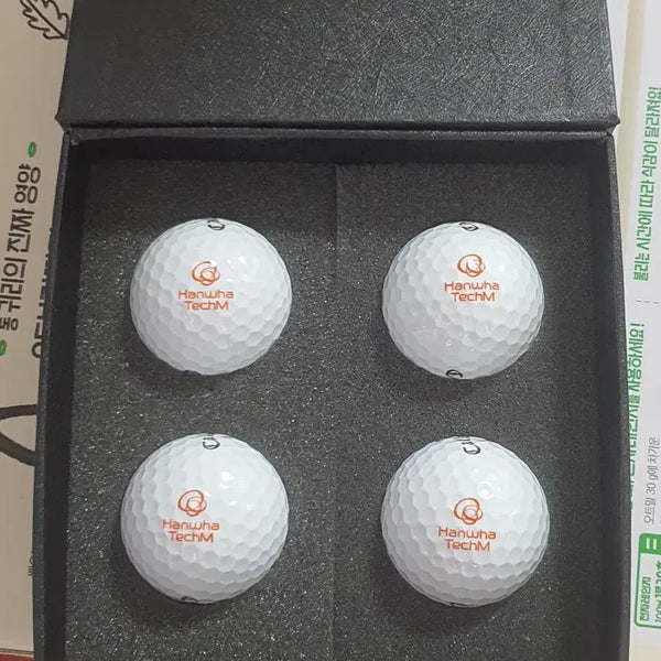 [BUNJANG] Hanwha TechM Golf Balls 4-Ball Set Unused / 한화테크엠 골프공 4구 세트 미사용품 판매