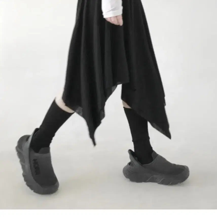 [BUNJANG] Hippiepipy Midi Skirt Black / 히피디피 소프트 미디스커트 블랙