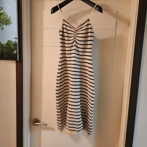 [BUNJANG] Stripe Pattern Sleeveless Dress / 나시 스트라이프 패턴 원피스