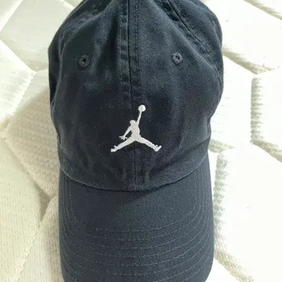 [BUNJANG] Jordan Jumpman Club Cap Hat (Black / S/M) / 조던 점프맨 클럽 볼캡 모자 (블랙 / S/M)