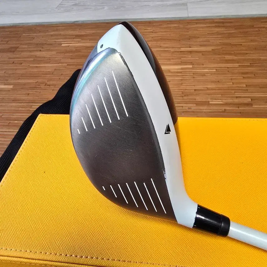 [BUNJANG] YONEX i-EZONE 10-Degree Driver (NST300 SR) / 요넥스 i-EZONE 드라이버 10도 (NST300 SR)
