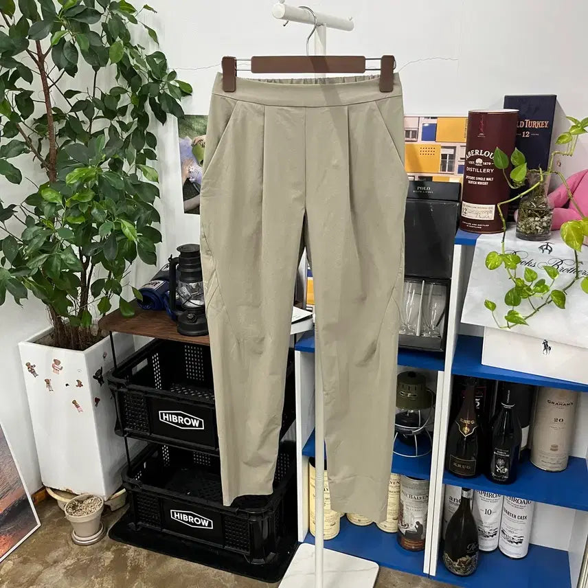 [BUNJANG] Arc'teryx Women's Contenta Pants Size 0 / 아크테릭스 우먼 콘텐타 팬츠 0