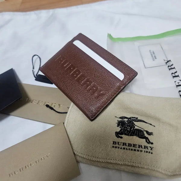 [BUNJANG] Burberry Card Holder Brown / 버버리 카드지갑 브라운 구성품 사진 참고해주세요 정품입니다