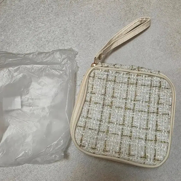 [BUNJANG] Hera Tweed Pattern Mini Pouch / 새상품) 헤라 트위드 패턴 미니 파우치