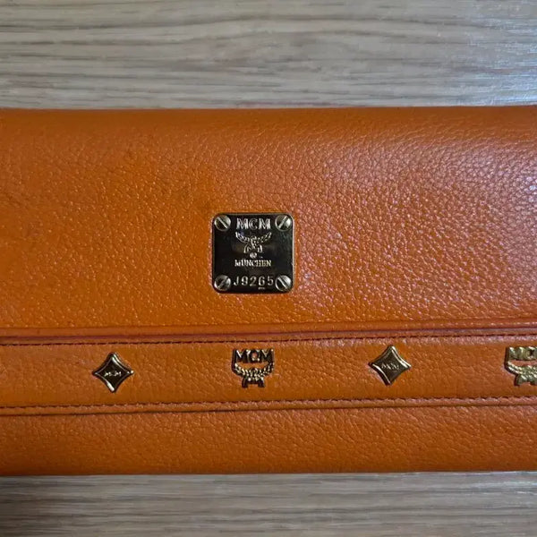 [BUNJANG] MCM Orange Leather Wallet / MCM 지갑 오렌지색