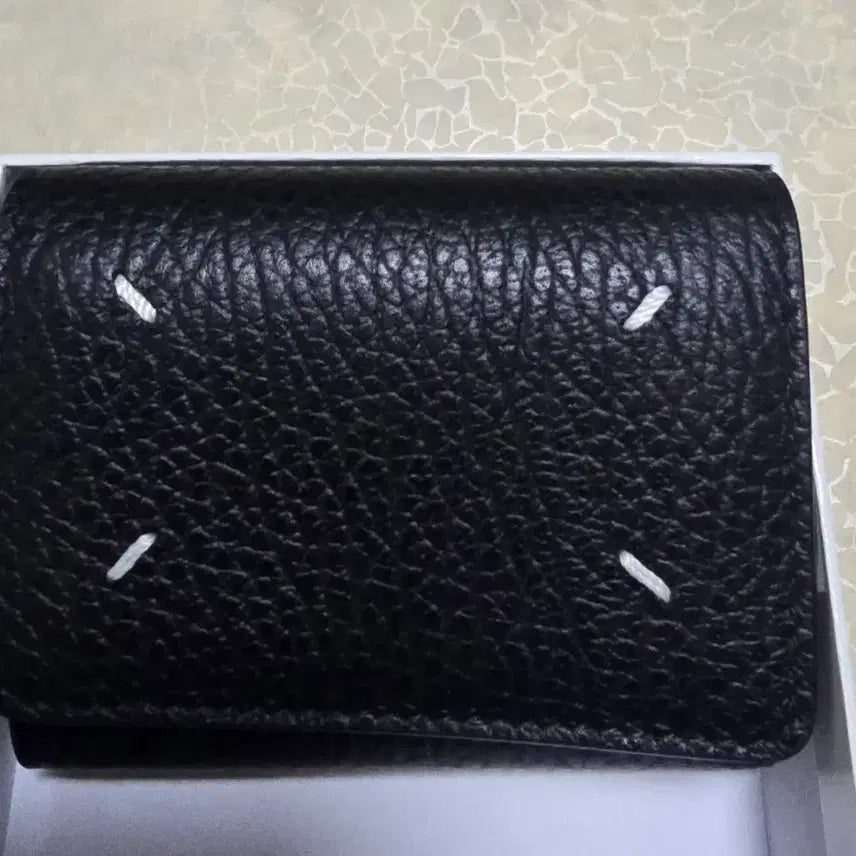 [BUNJANG] Maison Margiela Stitch Bifold Wallet Black / 메종 마르지엘라 스티치 반지갑 블랙