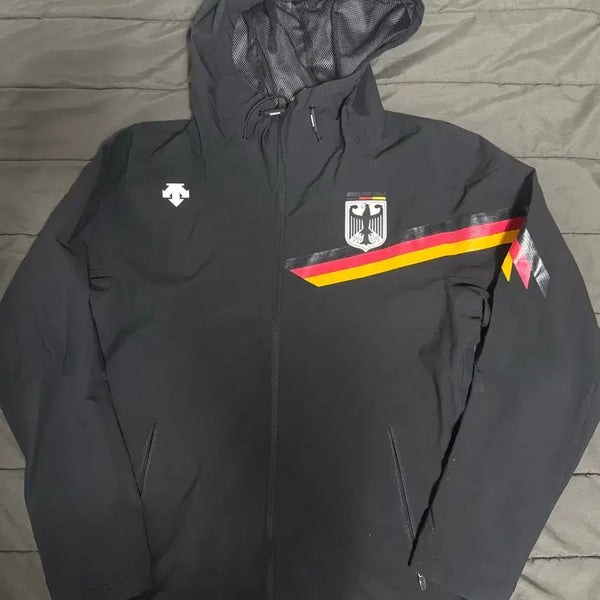 [BUNJANG] Descente Windbreaker Size 95 / 데상트 바람막이 95사이즈