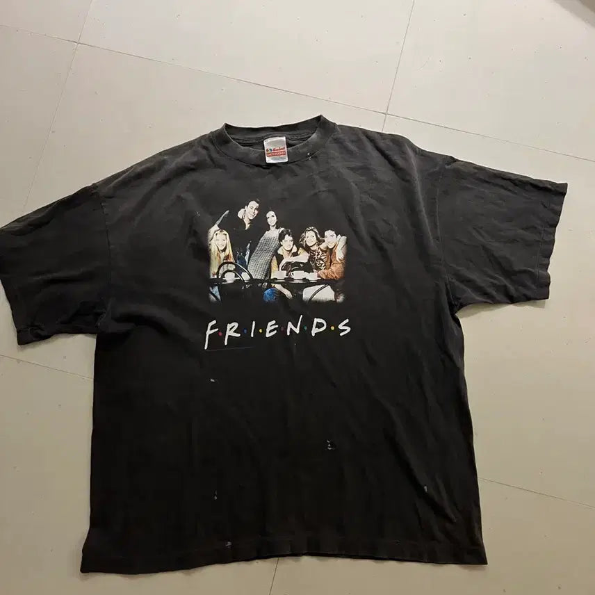 [BUNJANG] Saint Michael Friends T-Shirt / 세인트 미카엘 프렌즈 티