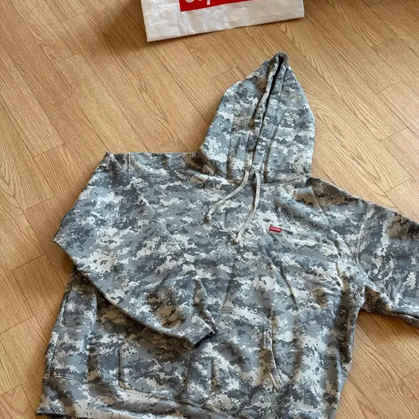 [BUNJANG] Supreme Military Hoodie / 슈프림 밀리터리 후드티 판매합니다