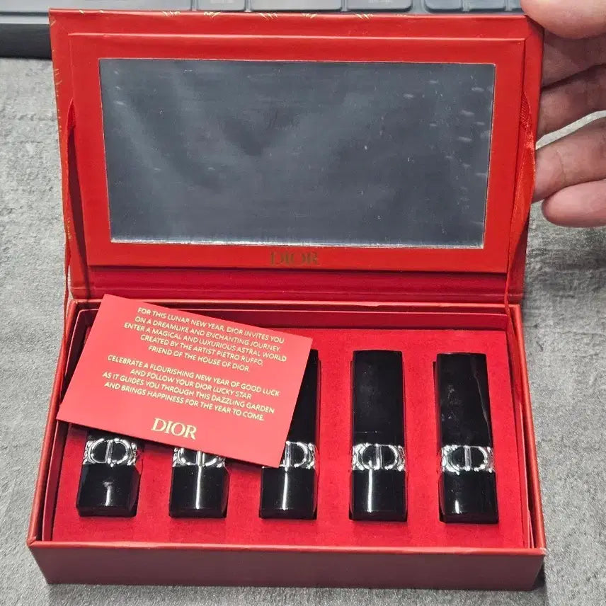 [BUNJANG] Dior Mini Lipstick Set (5 Shades, Unused) / 디올 미니 립스틱 세트 5종 (미사용 새제품)