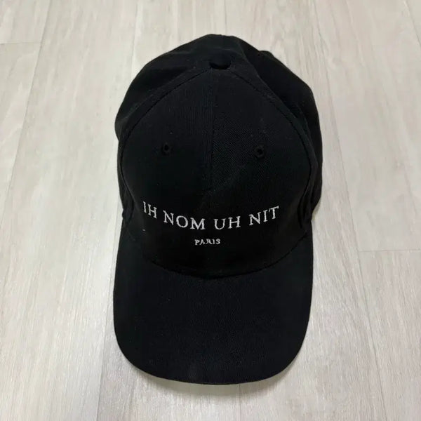 [BUNJANG] Inomnit Logo Cap Hat Black / 이놈어닛 로고 캡 모자 블랙