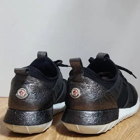 [BUNJANG] Moncler Emilien Sneakers (Size 38/245mm) / (38/245mm)몽클레어신발 에밀리앙 몽클레어운동화 몽클레어스니커즈