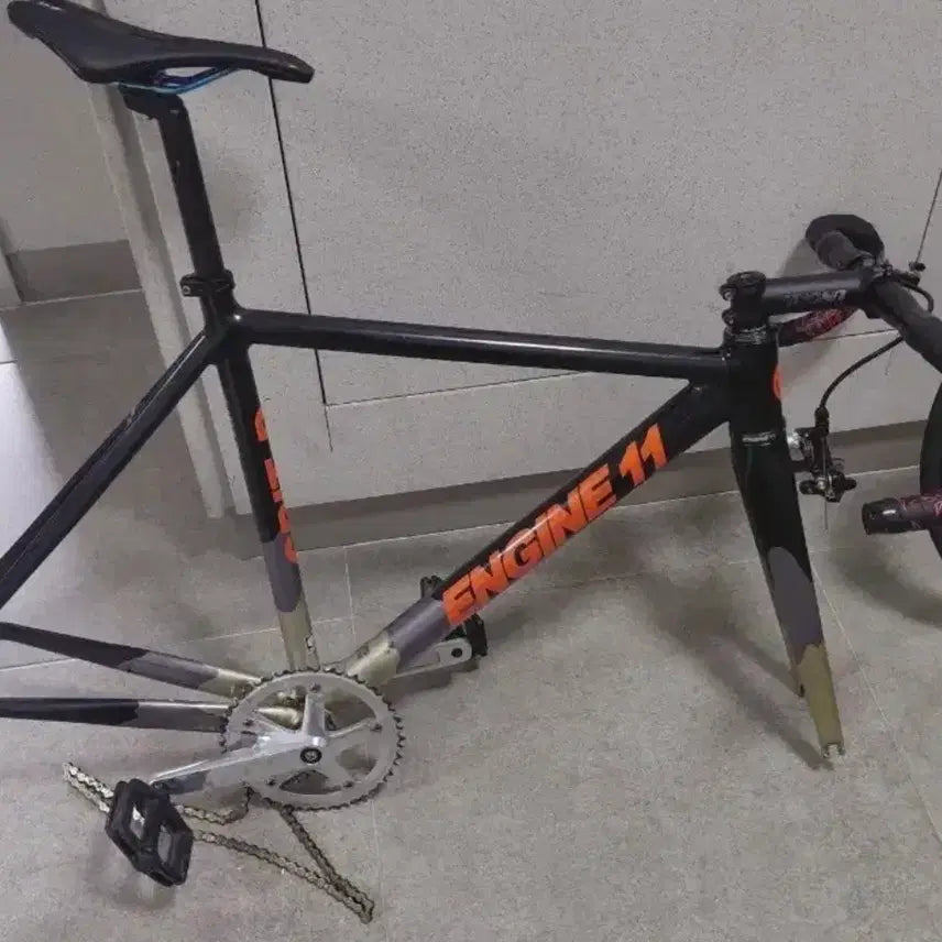 [BUNJANG] Engine 11 Crit-D Black Orange Frame Set / 엔진11 블랙오렌지 반차(개급처)