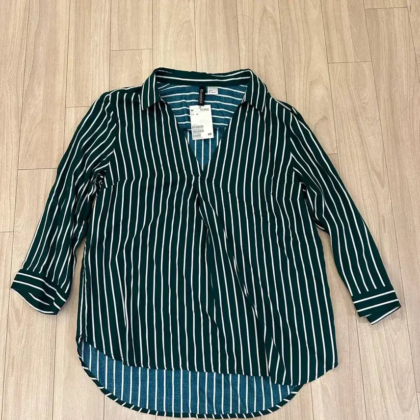 [BUNJANG] H&M Striped Shirt Green Size 36 / H&M 단가라 셔츠 남방 녹색 36