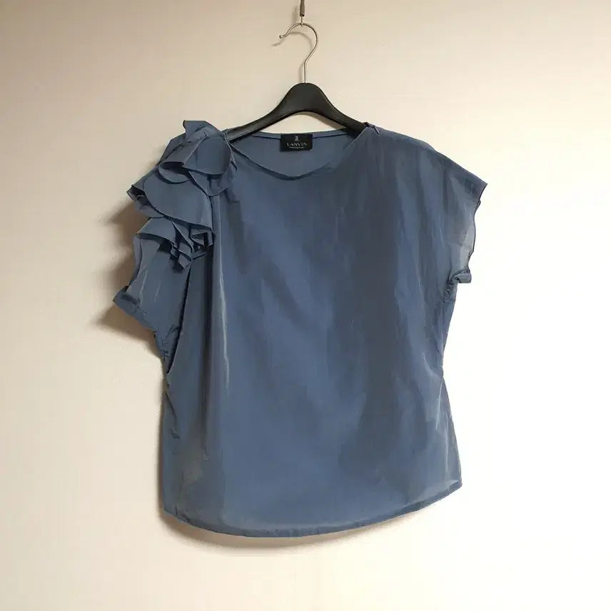 [BUNJANG] Lanvin Collection Ruffled Blouse Size 55 / 랑방컬렉션 러플 블라우스 55 사이즈  정품