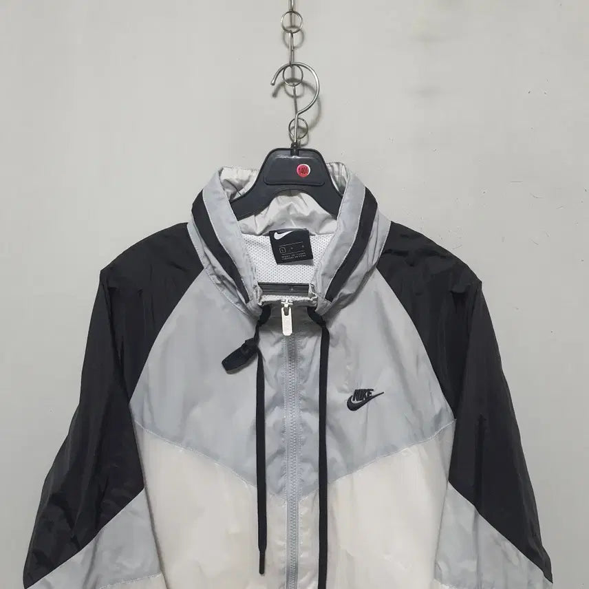 [BUNJANG] Nike Men's Spring/Fall Windbreaker Jacket L / 1401) 나이키 남성 춘추 바람막이 L