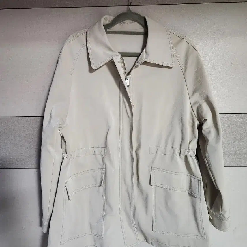 [BUNJANG] BENITO Ivory Faux Leather Half Jacket / 아이보리 레더 느낌 하프자켓  FREE