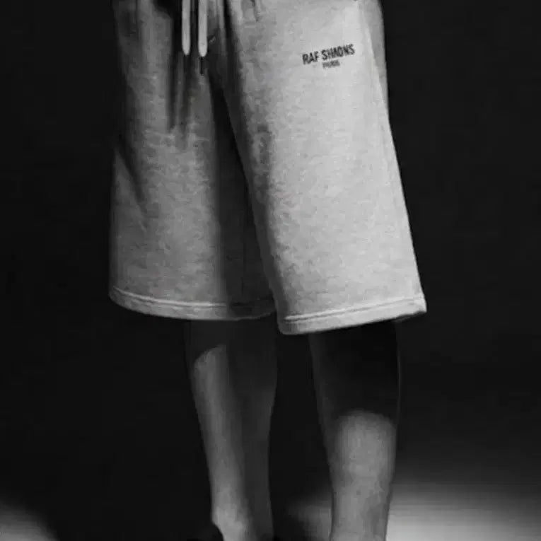 [BUNJANG] Raf Simons Bermuda Fit Shorts Grey / 라프 시몬스 반바지 그레이 (버뮤다핏)