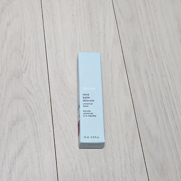 [BUNJANG] Glossier Mint Balm Dotcom / 글로시에 mint balm dotcom