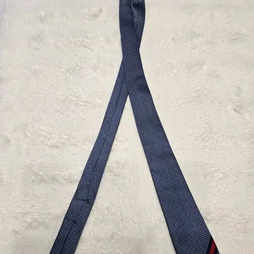 [BUNJANG] Gucci Necktie / 구찌넥타이 판매합니다