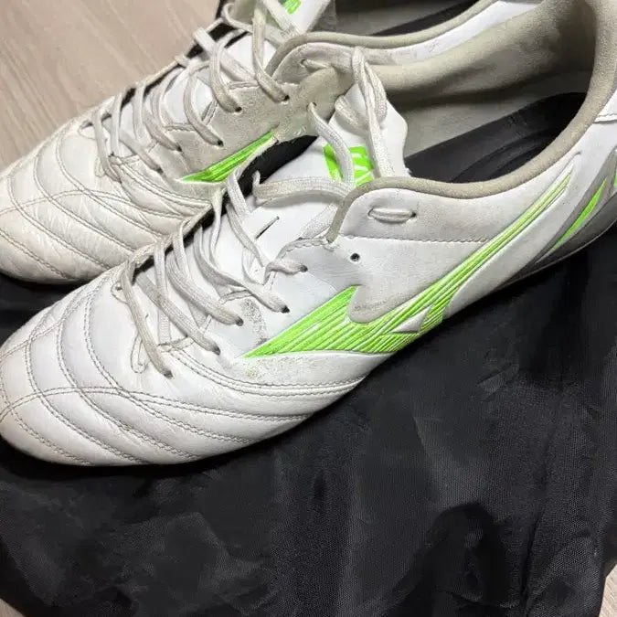 [BUNJANG] Mizuno Morelia Neo IV Pro AG 275mm / 미즈노 모렐리아 네오4 프로 ag 275mm