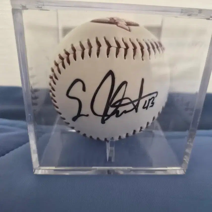 [BUNJANG] Kiwoom Heroes Josh Roark Signed Baseball / 키움 요키시 사인볼